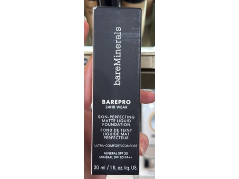 Bare Minerals Barepro Skin-Perfecting Matte Liquid Foundation, Fair 15, SPF 20 PA++, 1 fl oz/30 mL