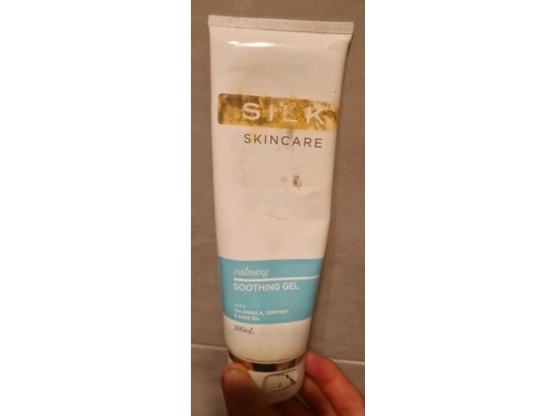 Silk Skincare Calming Soothing Gel with Calendula, Comfrey & Sage Oil, 200 mL