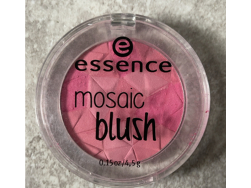 Essence Mosaic Blush, 40 The Berry Connection, 0.15 oz/4.5 g