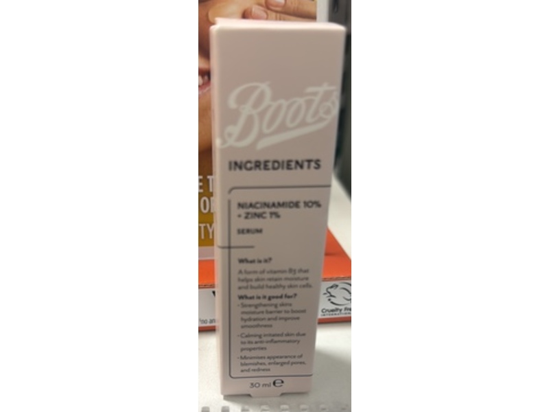 Boots Ingredients Niacinamide 10% + Zinc 1% Serum, 30 mL
