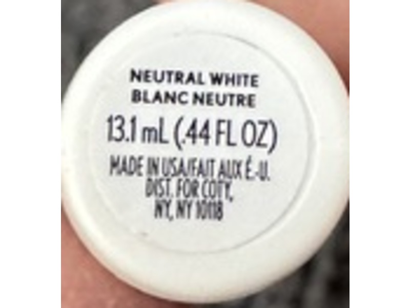 CoverGirl Lash Blast Amplify Primer, Neutral White, 0.44 fl oz/13.1 mL