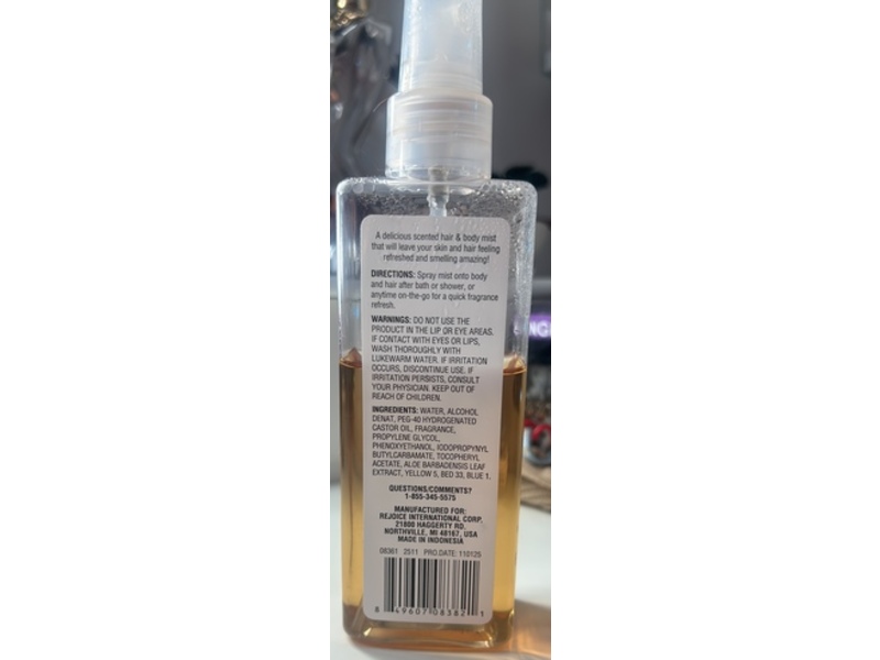 SPA Luxury Hair & Body Mist, Fiji Coconut Scent, 6 fl oz/177 mL