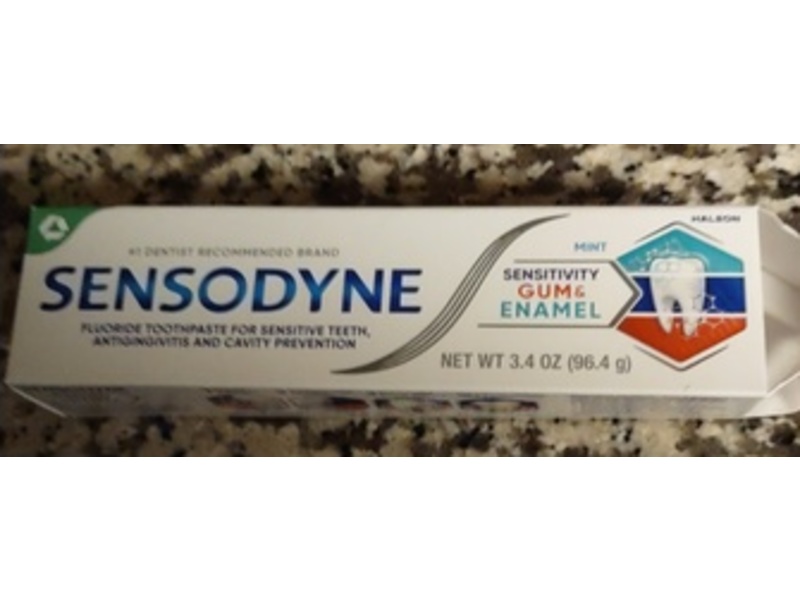 Sensodyne Sensitivity Gum & Enamel Toothpaste, Mint, 3.4 oz/96.4 g, Pack Of 3