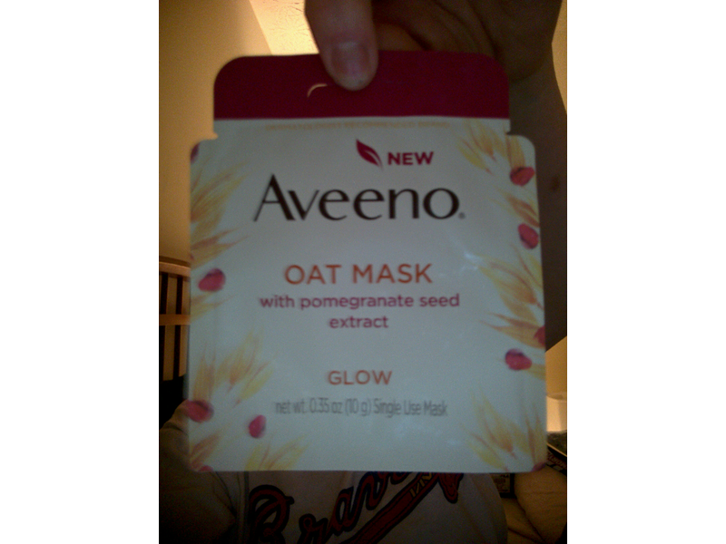 Aveeno Oat Mask with Pomegranate Seed Extract, Glow, 0.35 oz/10 g