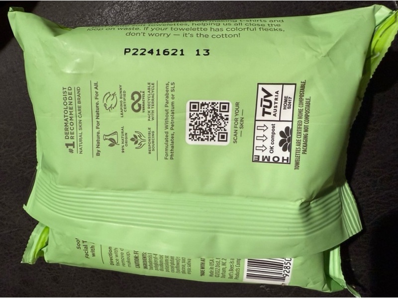 Burt’s Bees Soothing Aloe Vera Facial Towelettes 3 in 1, 30 Count, Pack Of 3