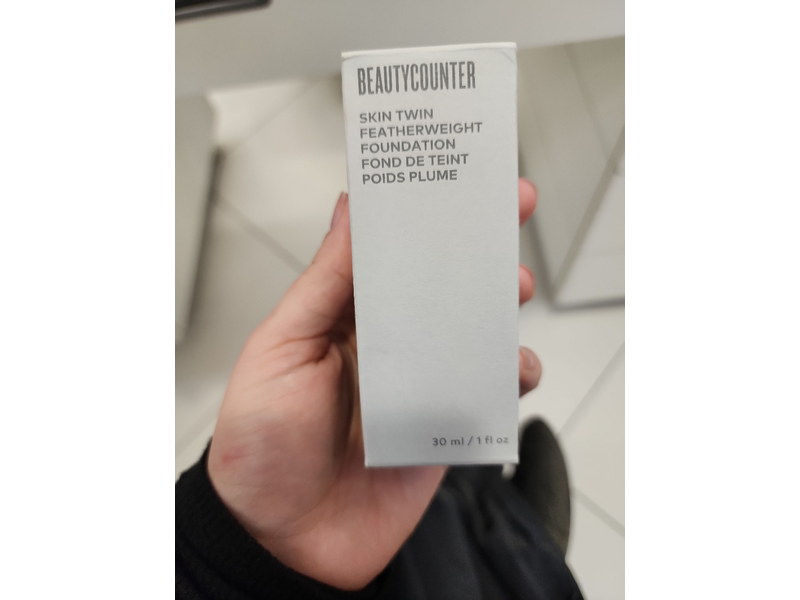 Beauty Counter Skin Twin Featherweight Foundation, Fair 150, 1 oz/30 mL