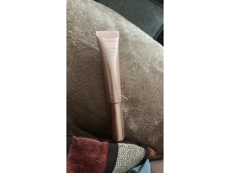 MCo Beauty Highlight & Glow Beauty Wand, Champagne Glow, 0.406 fl oz/12 mL