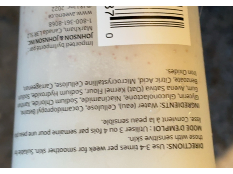 Aveeno Tone + Texture Renewing Body Scrub, Nourishing Oat & Niacinamide, 227 g