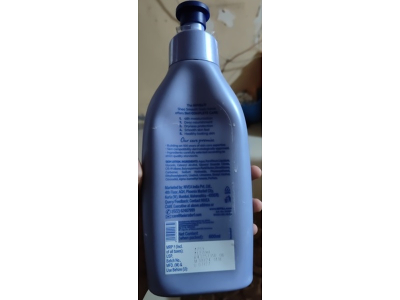 Nivea Shea Smooth Body Milk, 600 mL