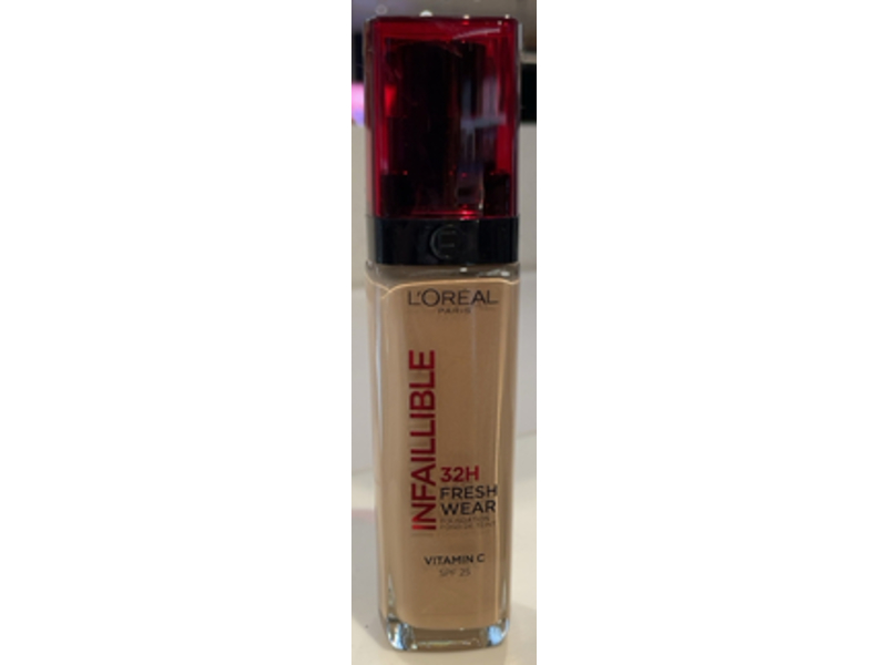 L'Oreal Paris Infallible 32H Fresh Wear Foundation, 110 Rose Vanilla, 30 mL