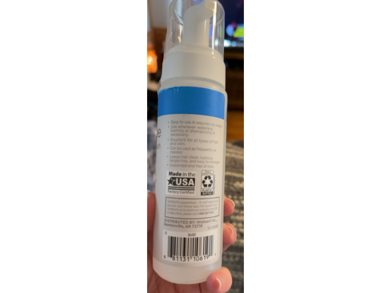 Equate Rinse-Free Foaming Body Wash & Shampoo, 7.1 fl oz/210 mL