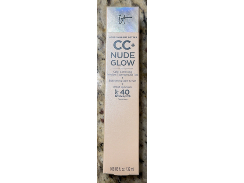 It Cosmetics CC+ Nude Glow Color Correcting Skin Tint + Glow Serum + Sunscreen, SPF 40, 01 Fair Porcelain, 1.08 fl oz/32 mL