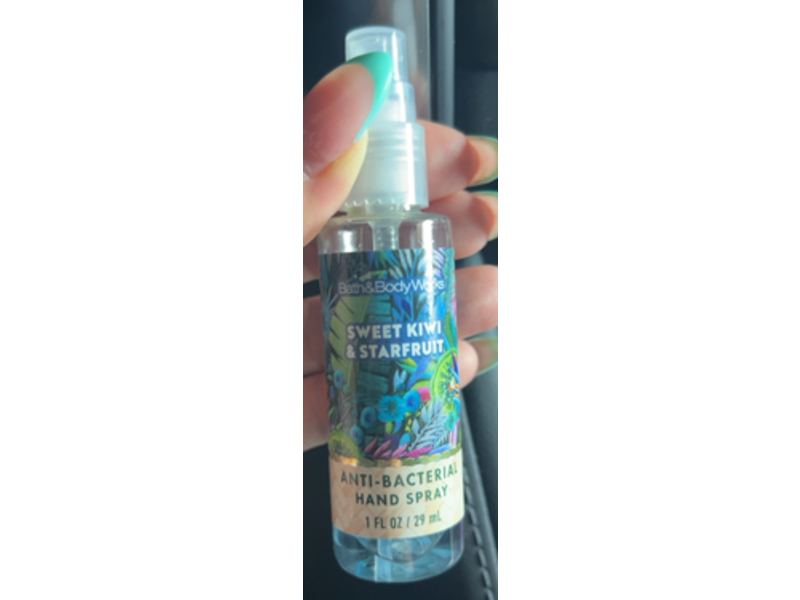 Bath & Body Works Anti Bacterial Hand Sanitizer Spray, Sweet Kiwi & Starfruit, 1 fl oz/29 mL