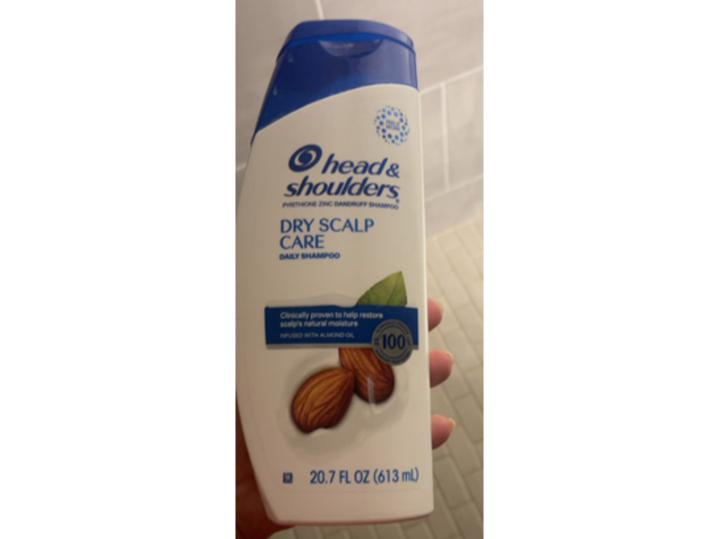 Head & Shoulders Dry Scalp Care Dandruff Shampoo, Almond Oil, 20 fl oz/613 mL