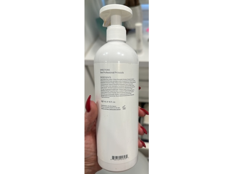 Glo Skin Beauty Hydrating Gel Cleanser, 16 fl oz/480 mL