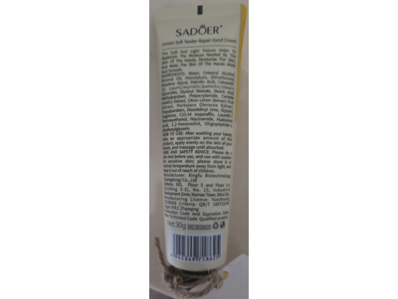 Sadoer Lemon Fruit Hand Cream, 30 g, Pack Of 30