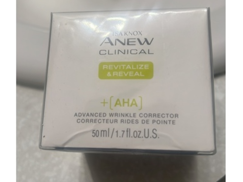 Isa Knox Anew Clinical Revitalize & Reveal Advanced Wrinkle Corrector, + AHA, 1.7 fl oz/50 mL