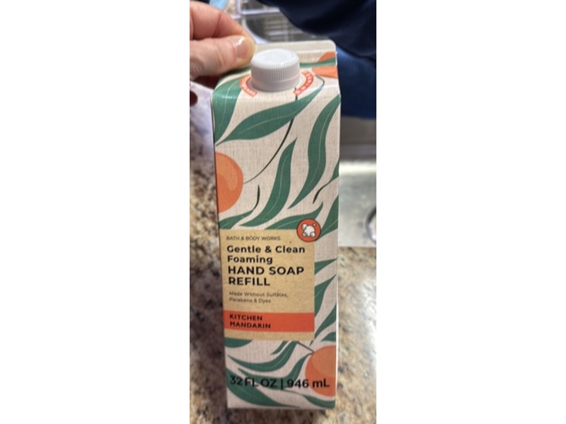 Bath & Body Works Gentle & Clean Foaming Hand Soap Refill, Kitchen Mandarin, 32 fl oz/946 mL