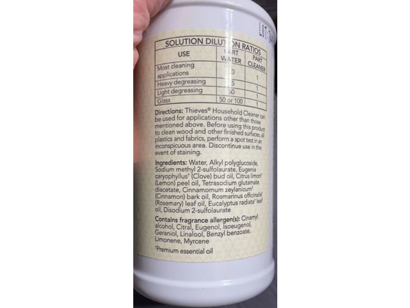 Young Living Essential Oil-Infused Thieves Household Cleaning, 14.4 fl oz/426 mL