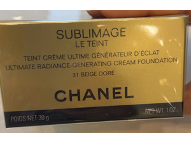 Chanel Sublimage Ultimate Radiance - Generating Cream Foundation, 31 Beige Dore, 1 oz/30 g