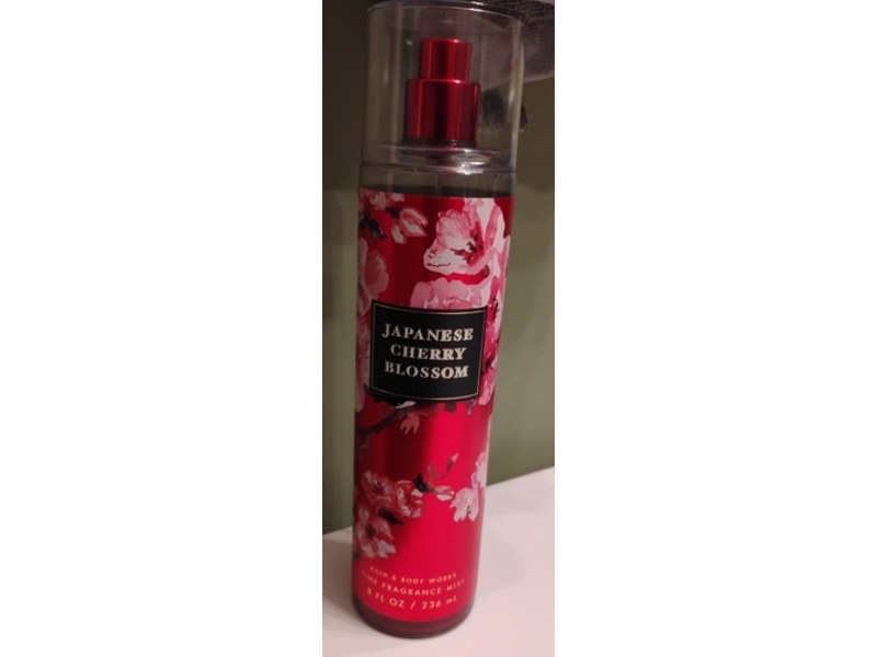 Bath & Body Works Fine Fragrance Mist, Japanese Cherry Blossom, 8 oz/236mL