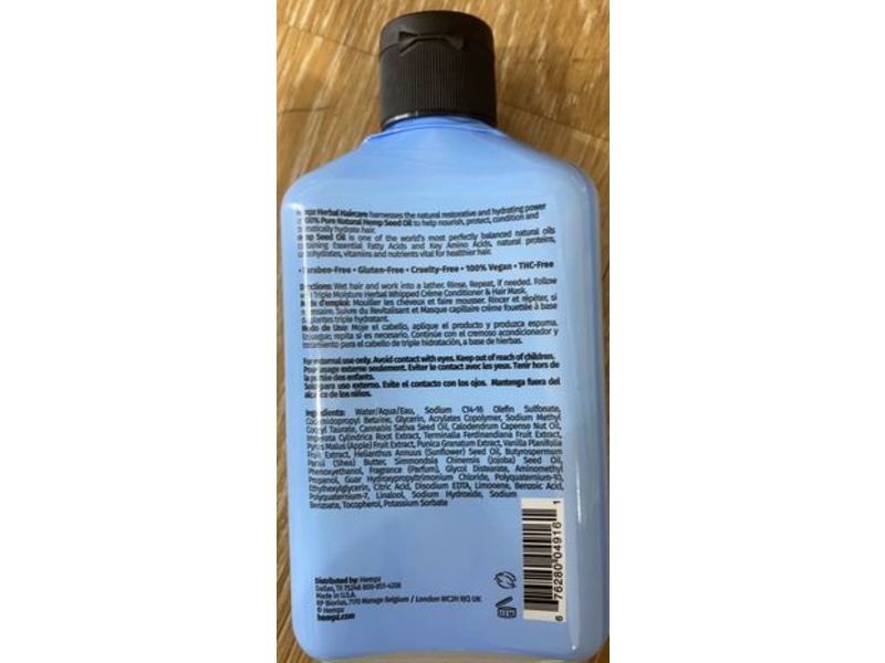 Hempz Triple Moisture Shampoo, 8.5 fl oz/250 mL