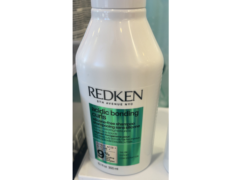 Redken Acidic Bonding Curls Shampoo, Citric Acid + Glycine, 10.1 fl oz/300 mL