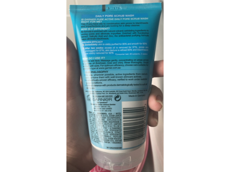 Garnier Skinactive Daily Pore Scrub Wash, Eucalyptus Extract + Zinc + Salicylic Acid, 150 mL
