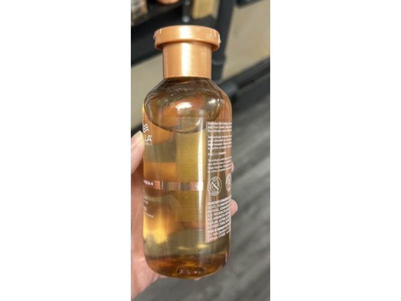Wella Professionals Ultimate Smooth Step 1 Shampoo, Squalane & Omega-9, 8.4 fl oz/250 mL