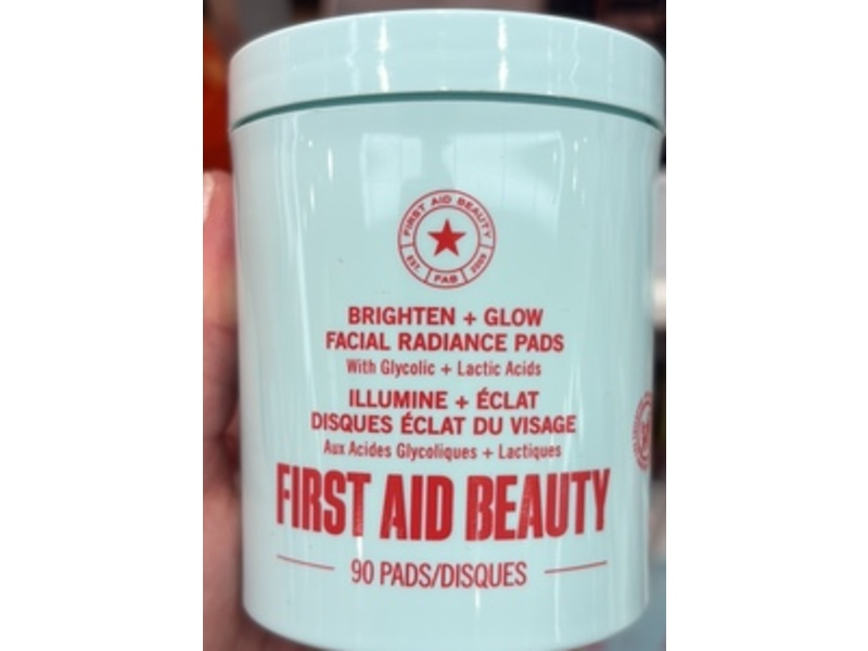 First Aid Beauty Brighten + Glow Facial Radiance Pads, Glycolic + Lactic Acids, 90 Count