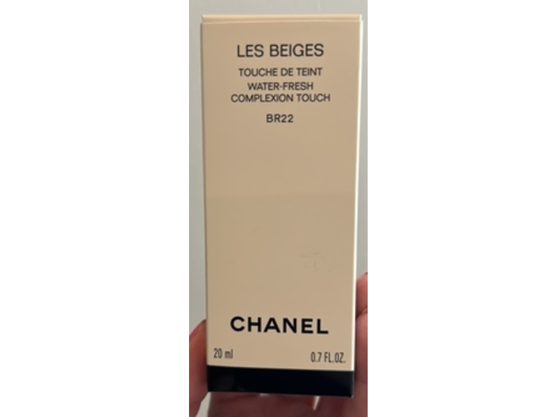 Chanel Les Beiges Water Fresh Complexion Touch, BR 22, 0.7 fl oz/20 mL