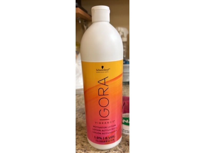 Schwarzkopf Professional Igora Vibrance Activator Lotion, 1.9% 6 Vol., 33.8 fl oz/1 L