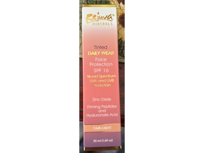 Rejuva Minerals Tinted Daily Wear Face Protection, Fair-Light, SPF 16, 1.69 oz/50 mL