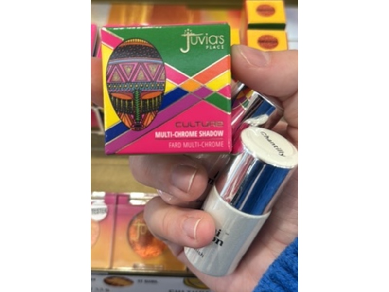 Juvia's Place Culture Multichrome Eyeshadow, Finesse, 0.035 oz/1.1 g