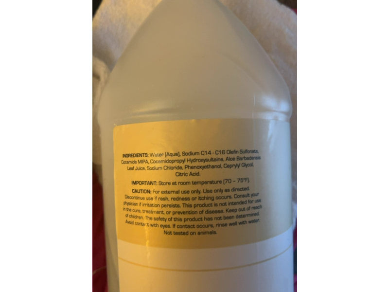 Ginger Lily Farms Club & Fitness Moisturizing Shampoo, Fragrance-Free, 128 fl oz/3.78 L