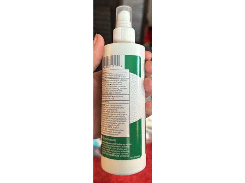 Medline Remedy Cleanse Hydrating Spray Cleanser, Vanilla Scent, 8 fl oz/236 mL