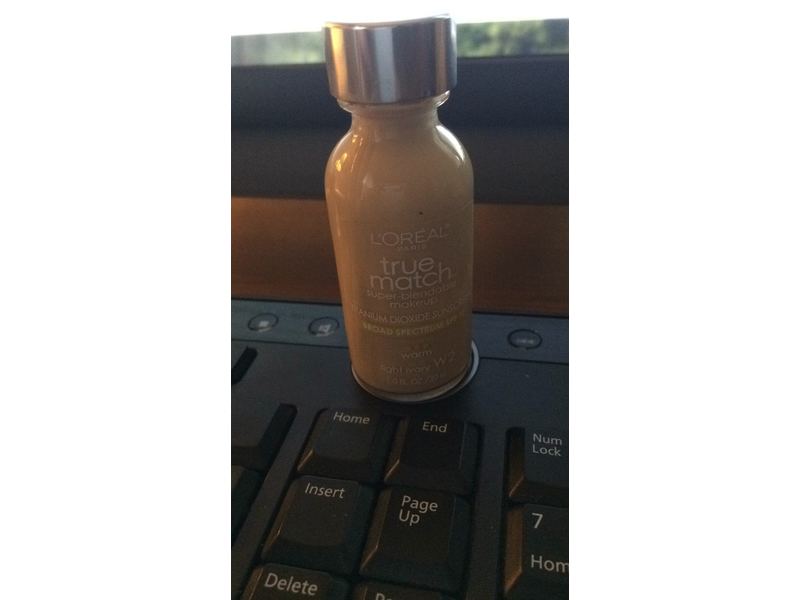 L'Oreal Paris True Match Super-Blendable Liquid Makeup, Light Ivory