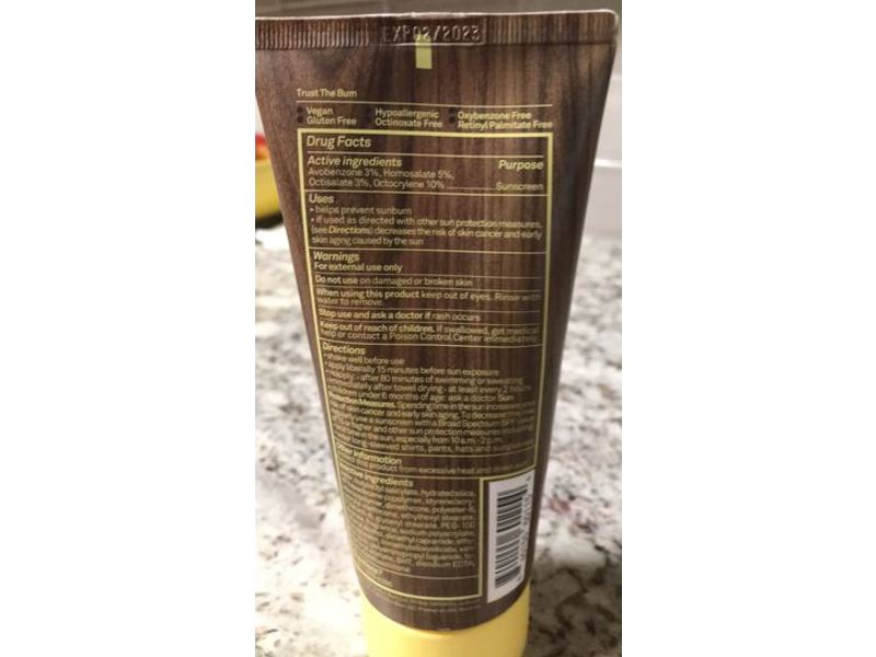 Sun Bum Premium Moisturizing Sunscreen Lotion, SPF 30, 6 fl oz/177 mL