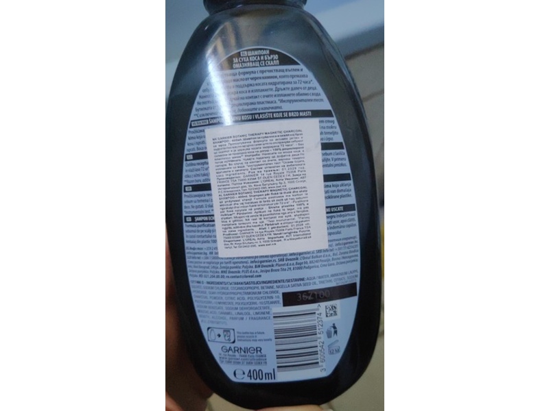 Garnier Botanic Therapy Balancing Shampoo, Magnetic Charcoal & Black Seed Oil, 400 mL