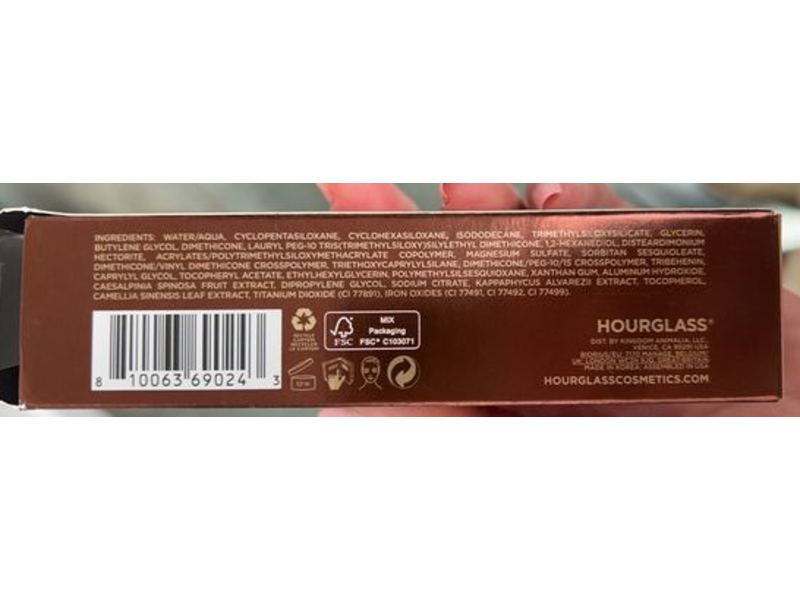 Hourglass Ambient Soft Glow Foundation, Light With Neutral Undertones, 5,1 fl oz/30 mL