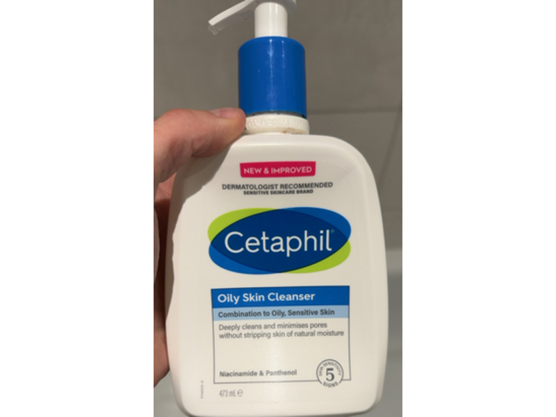 Cetaphil Oily Skin Cleanser, Niacinamide & Panthenol, 473 mL