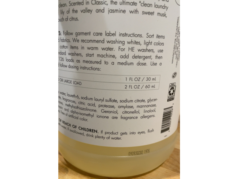 The Laundress Signature Detergent, Classic, 128 fl oz/3.7 L