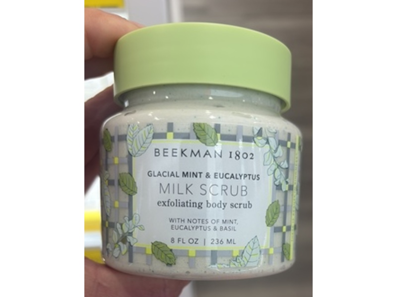 Beekman 1802 Exfoliating Milk Body Scrub, Mint + Eucalyptus & Basil, 8 fl oz/236 mL