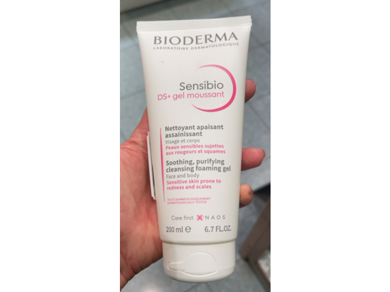 Bioderma Sensibio DS+ Soothing Purifying Cleansing Foaming Gel, 6.7 fl oz/200 mL