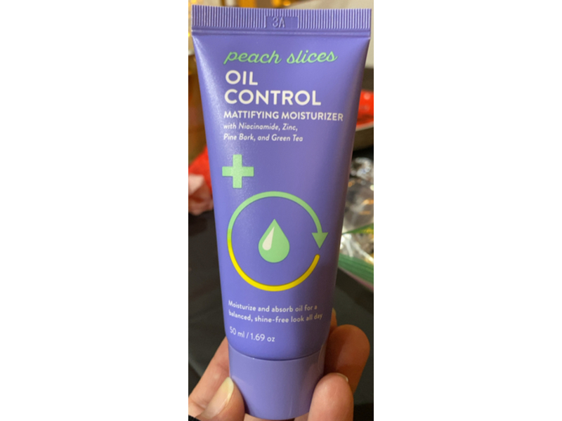 Peach & Lily Peach Slices Oil Control Mattifying Moisturizer, Niacinamide, Zinc, Pine Bark, Green Tea, 1.69 oz/50 mL