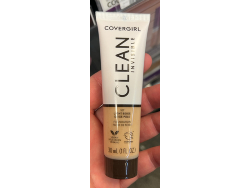 Covergirl Clean Invisible Foundation, 107 Light Beige, 1 fl oz/30 mL