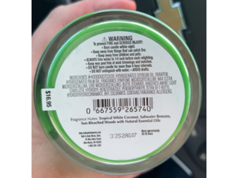 Bath & Body Works Signature Candle, Waikiki Beach Coconut, 8 oz/227 g