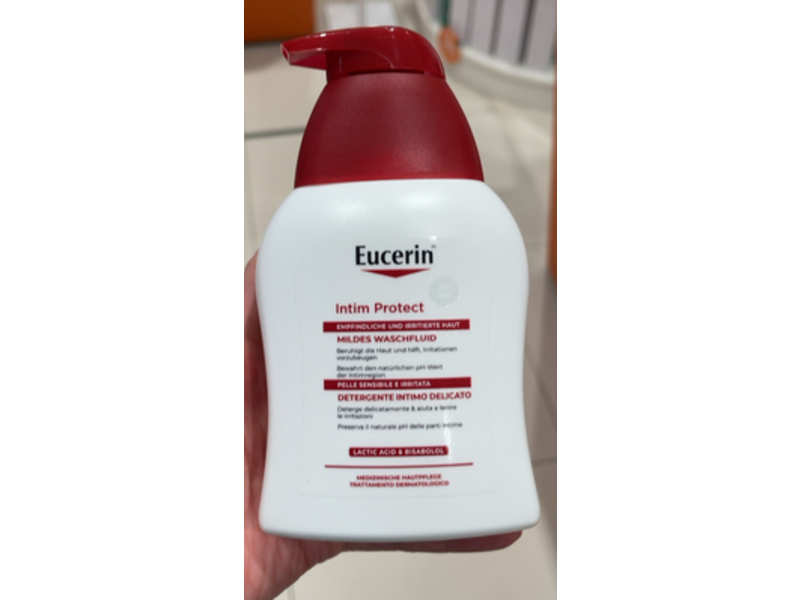 Eucerin Intim Protect Intimate B0dy Wash, 250 mL