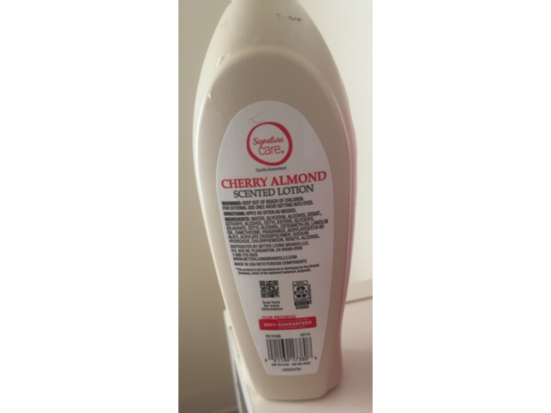 Signature Care Moisturizes & Soothes Scented Lotion, Cherry Almond, 21 fl oz/621 mL