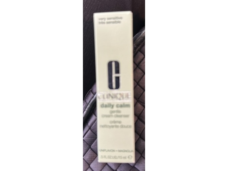Clinique Daily Calm Gentle Cream Cleanser, Uniflavon + Magnolia, 0.5 fl oz/15 mL